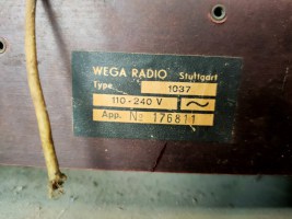 Wega Radio stuttgart type 1037 (4)
